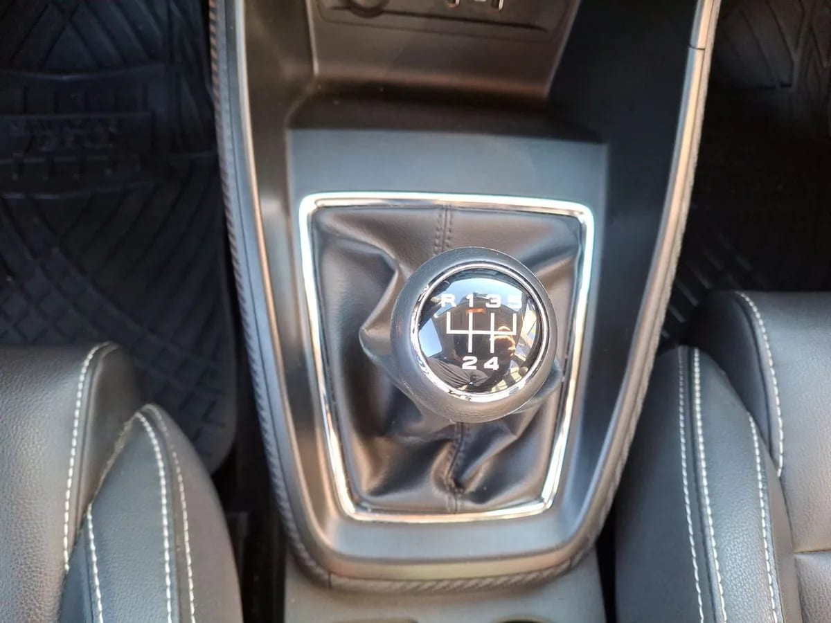 MG Mg Zs 1.5 Comfort 4x2 Mt 5p año 2023