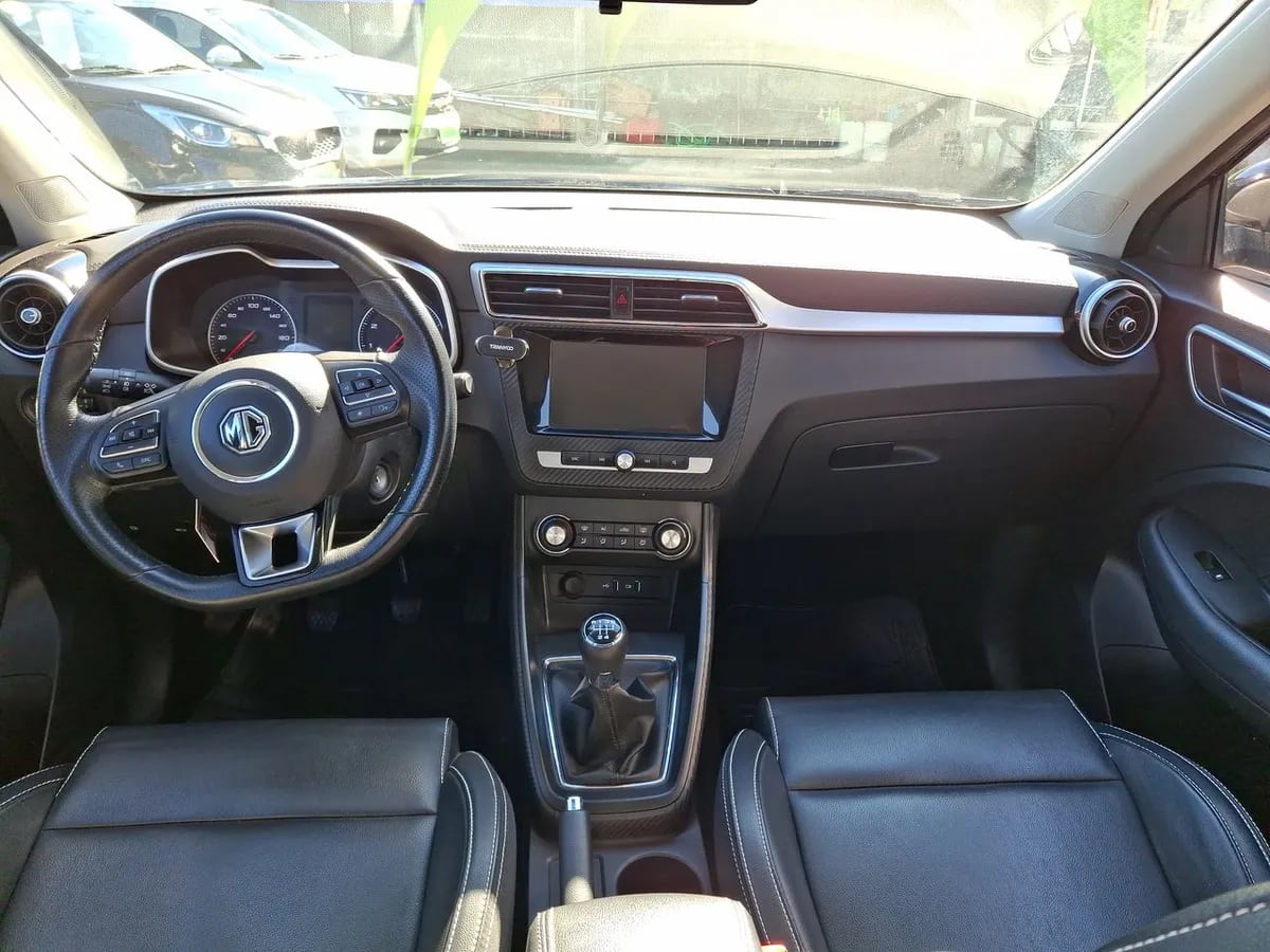 MG Mg Zs 1.5 Comfort 4x2 Mt 5p año 2023