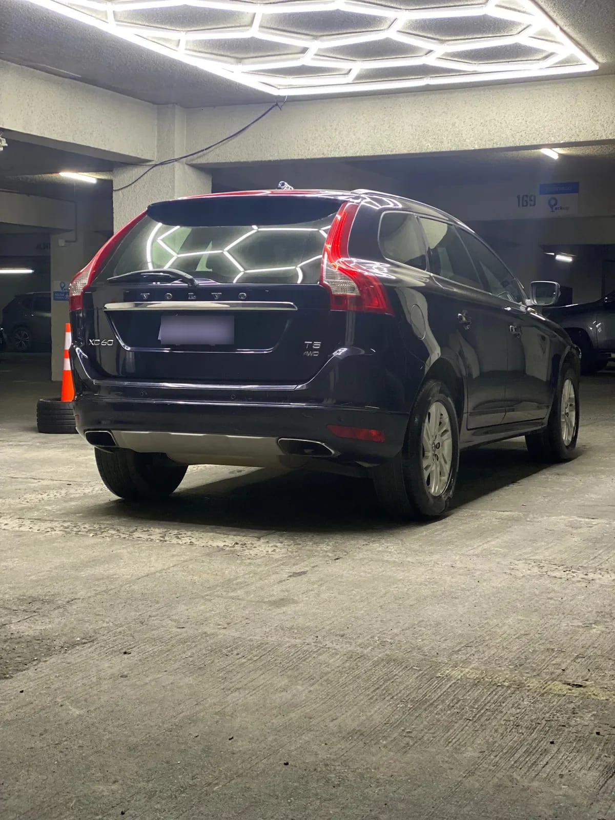 VOLVO XC60 2.0 T5 Cross Country Kinetic At 4x4 año 2017