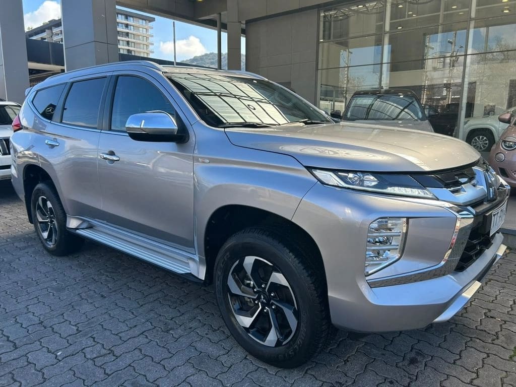 Mitsubishi Montero Sport 4x2 3.0 Aut año 2025
