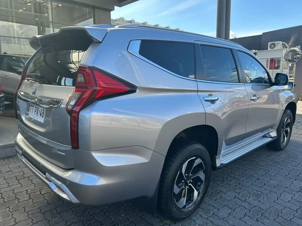 Mitsubishi Montero Sport 4x2 3.0 Aut año 2025