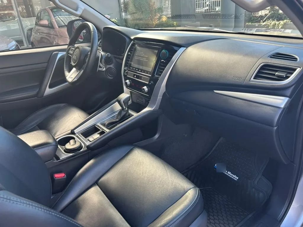 Mitsubishi Montero Sport 4x2 3.0 Aut año 2025