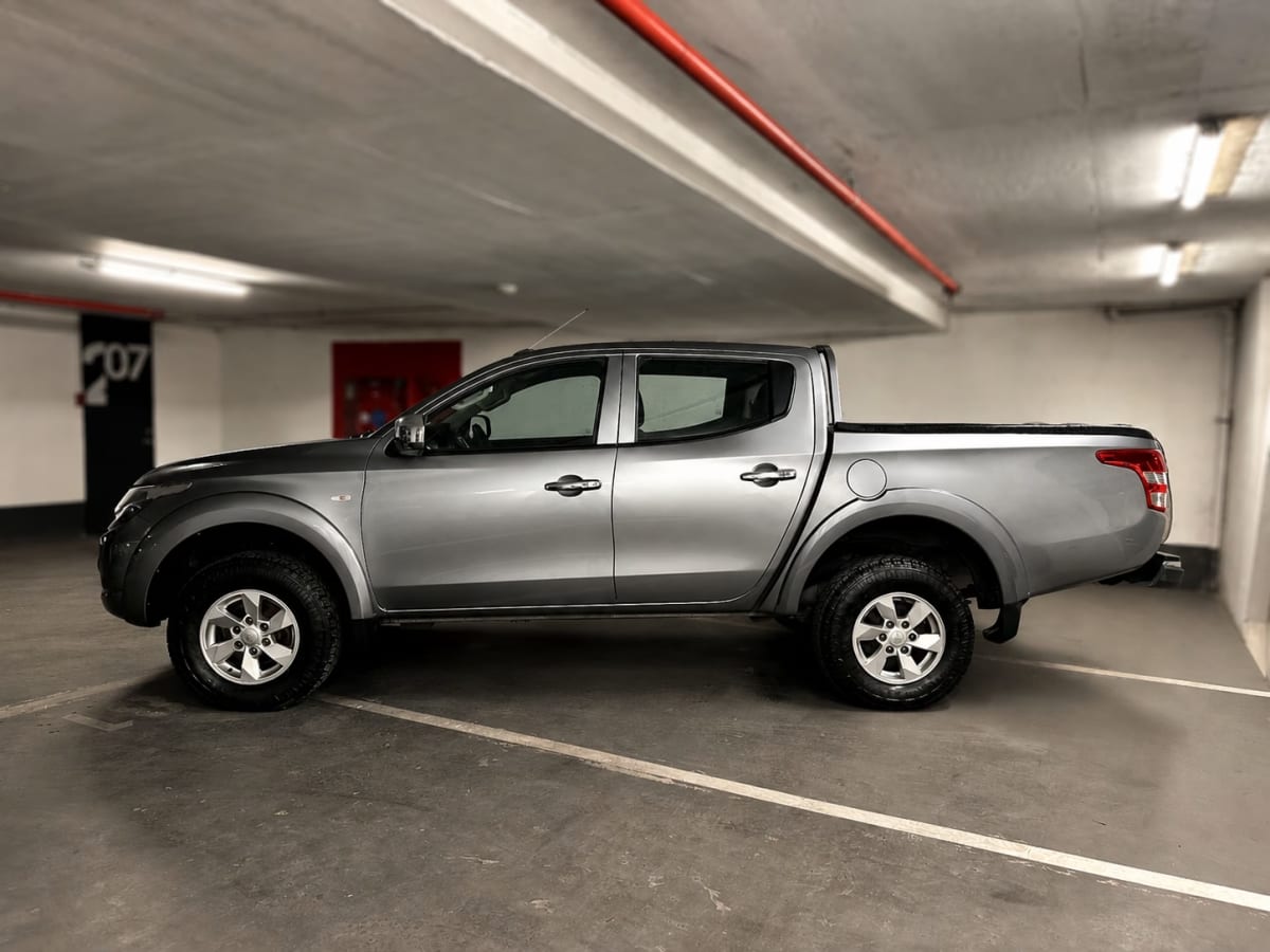 Mitsubishi L200 Katana Crt año 2018