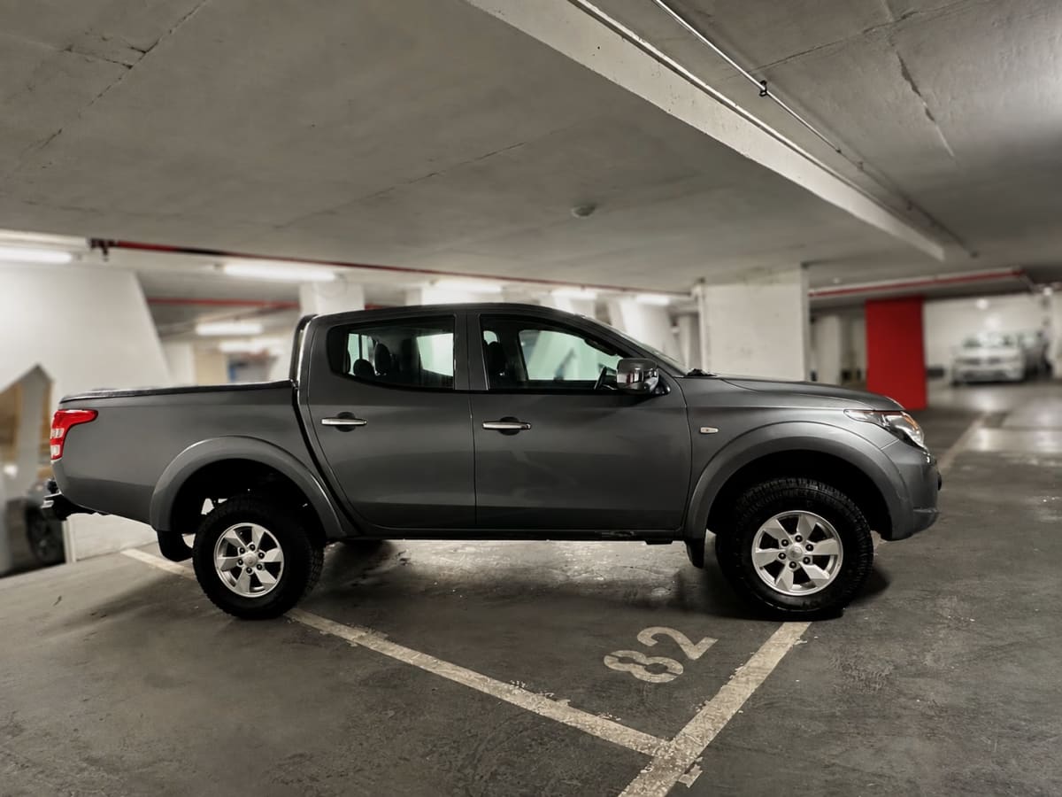 Mitsubishi L200 Katana Crt año 2018