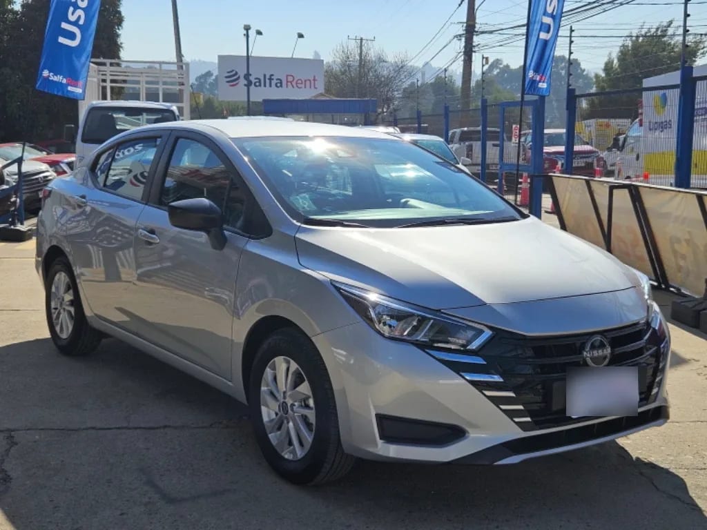 Nissan Versa Versa Sense Mt año 2024