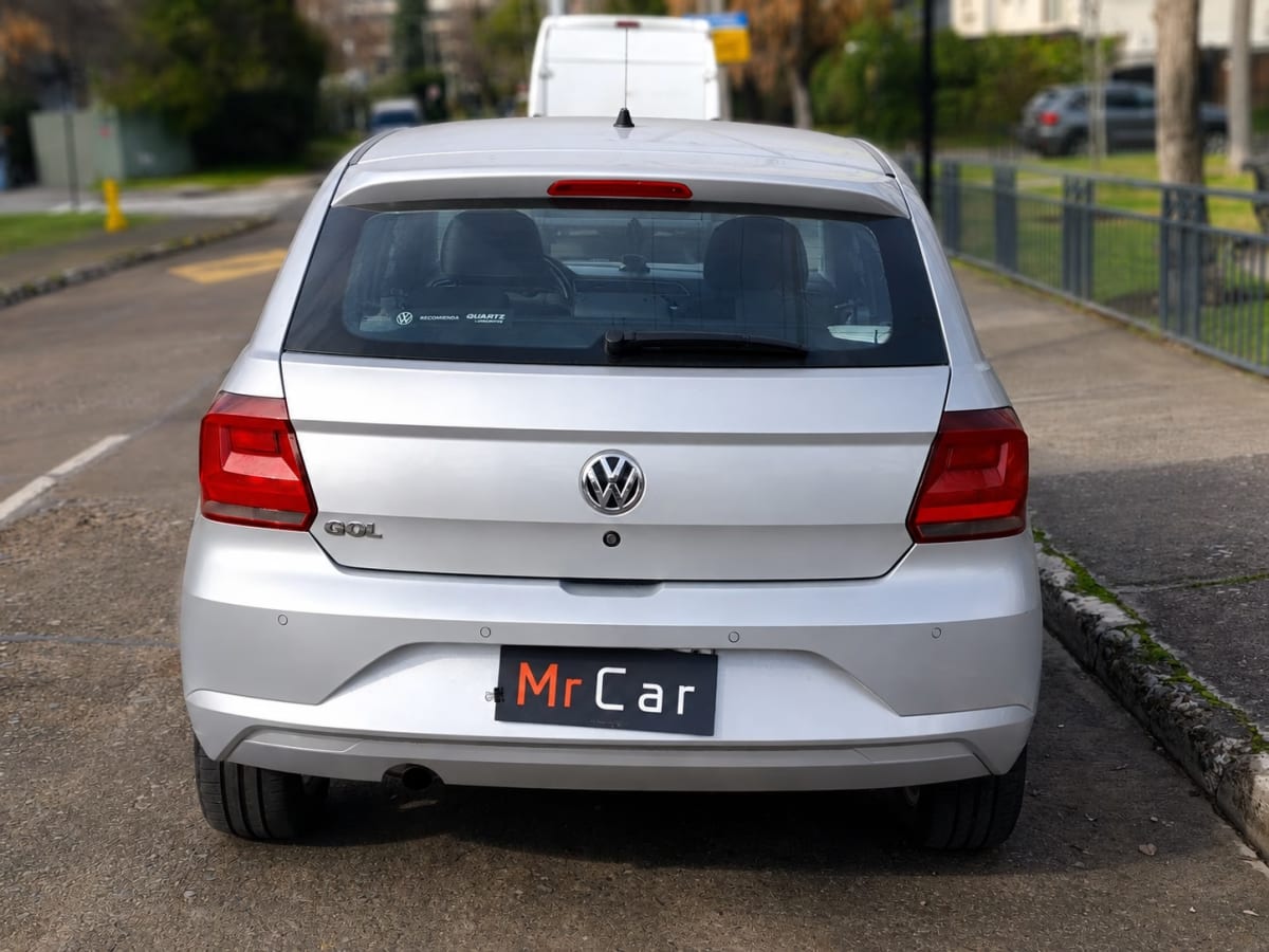 Volkswagen Gol Hb año 2022