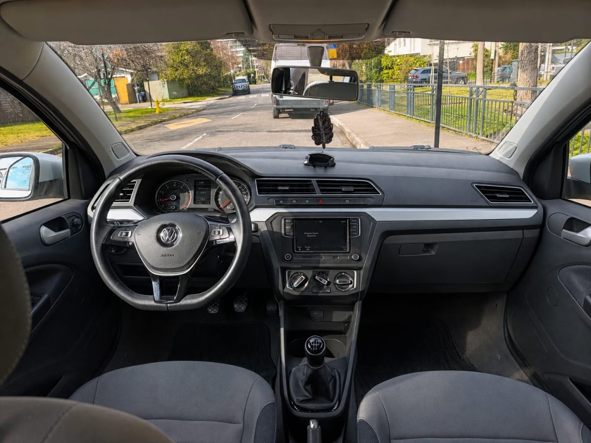 Volkswagen Gol Hb año 2022