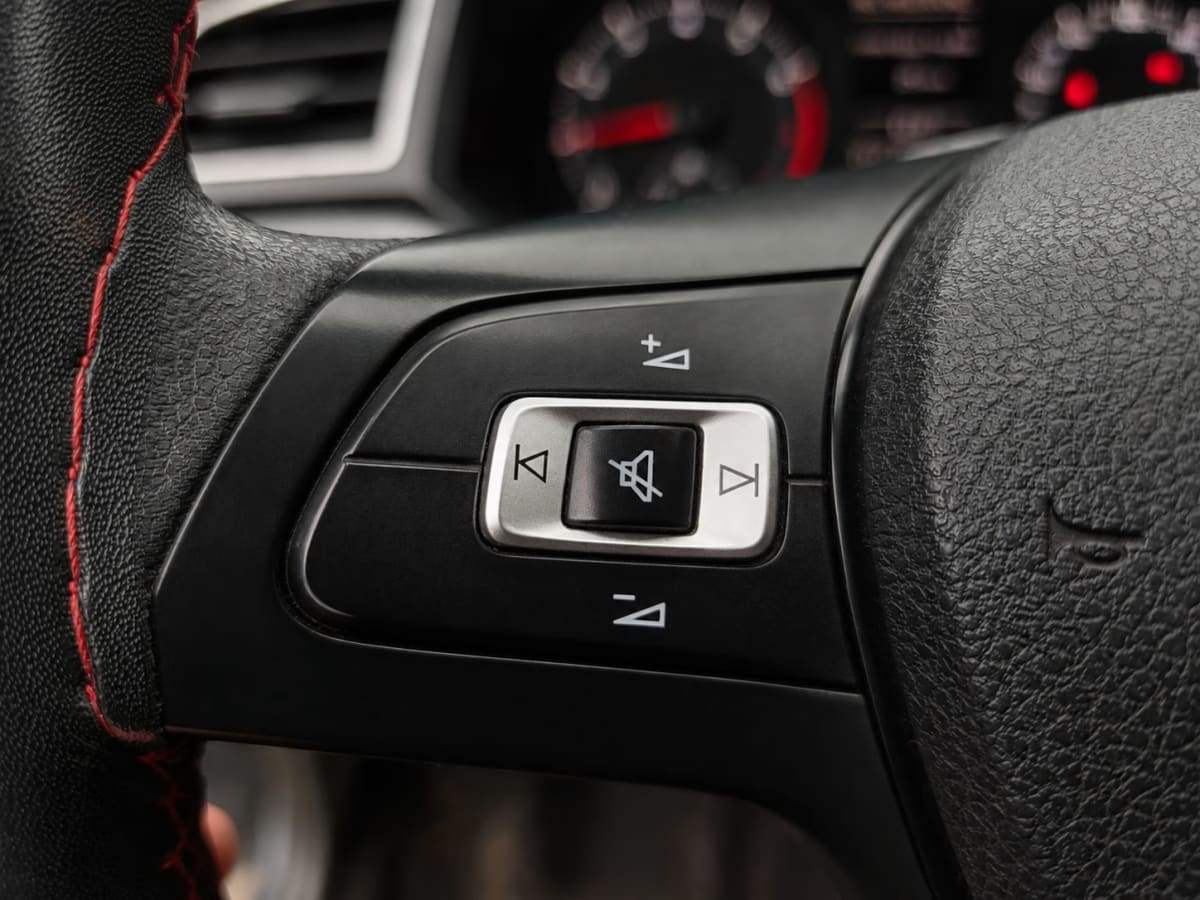 Volkswagen Saveiro 1.6 año 2020