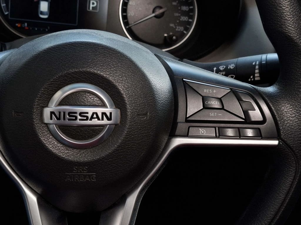 Nissan Versa Exclusive año 2023