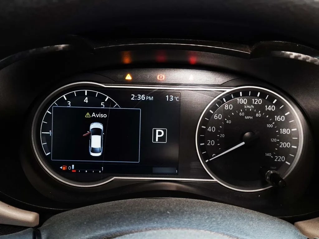 Nissan Versa Exclusive año 2023