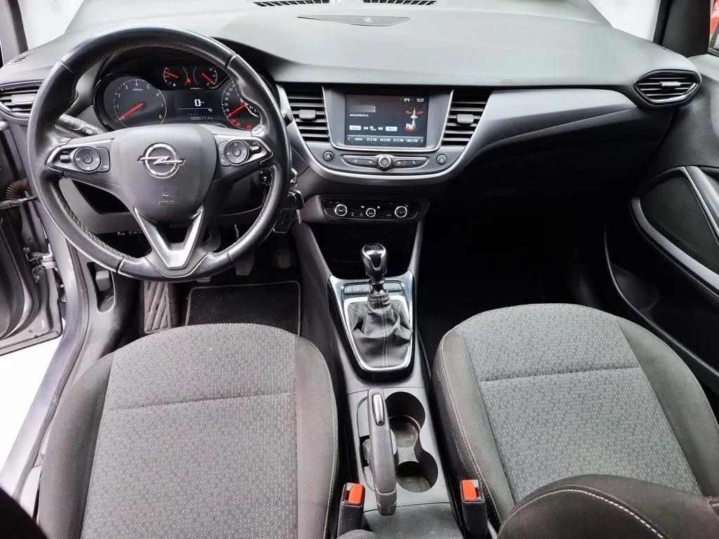 Opel Crossland 1.5 año 2023
