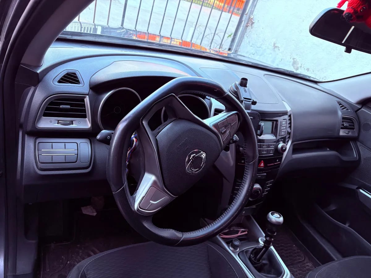 SSANGYONG TIVOLI Otra año 2018