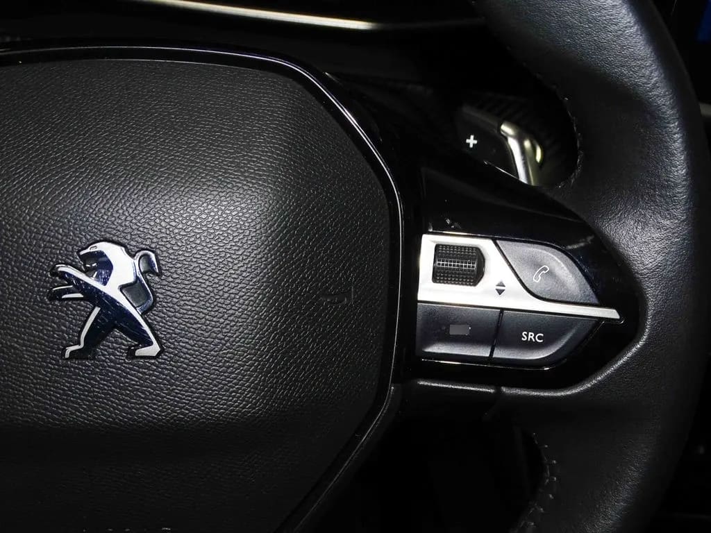 Peugeot 2008 Allure Pack año 2022