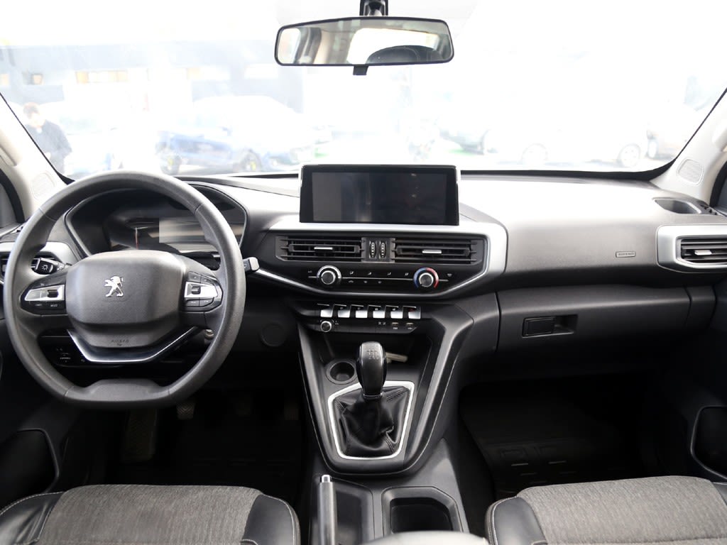 Peugeot Landtrek 1.9 4x2 Active Hdi año 2023