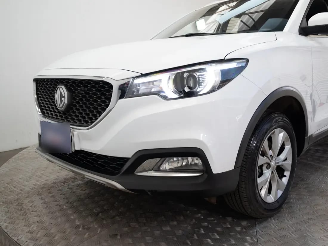 MG Zs Zs 1.5l Mt Std (e5) año 2025
