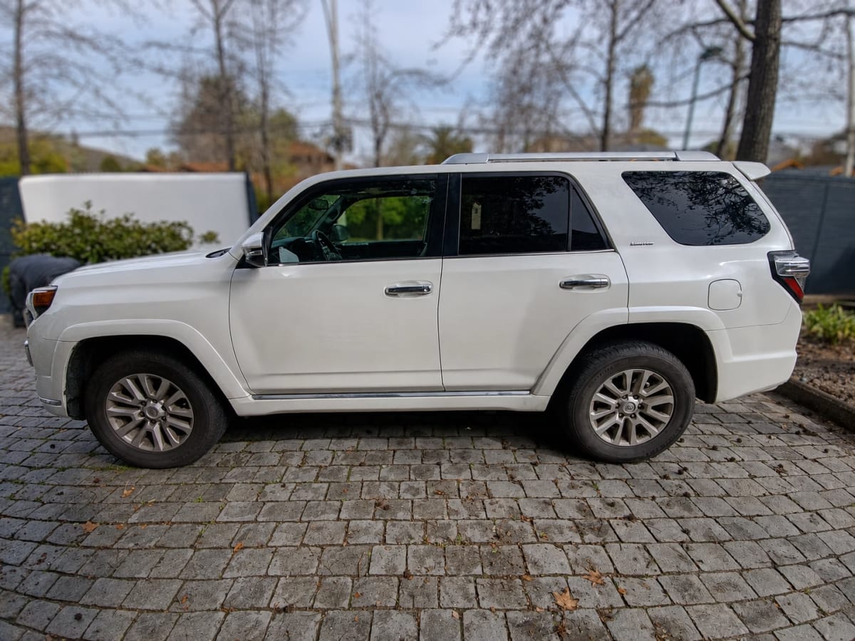 Toyota 4runner Limited año 2015
