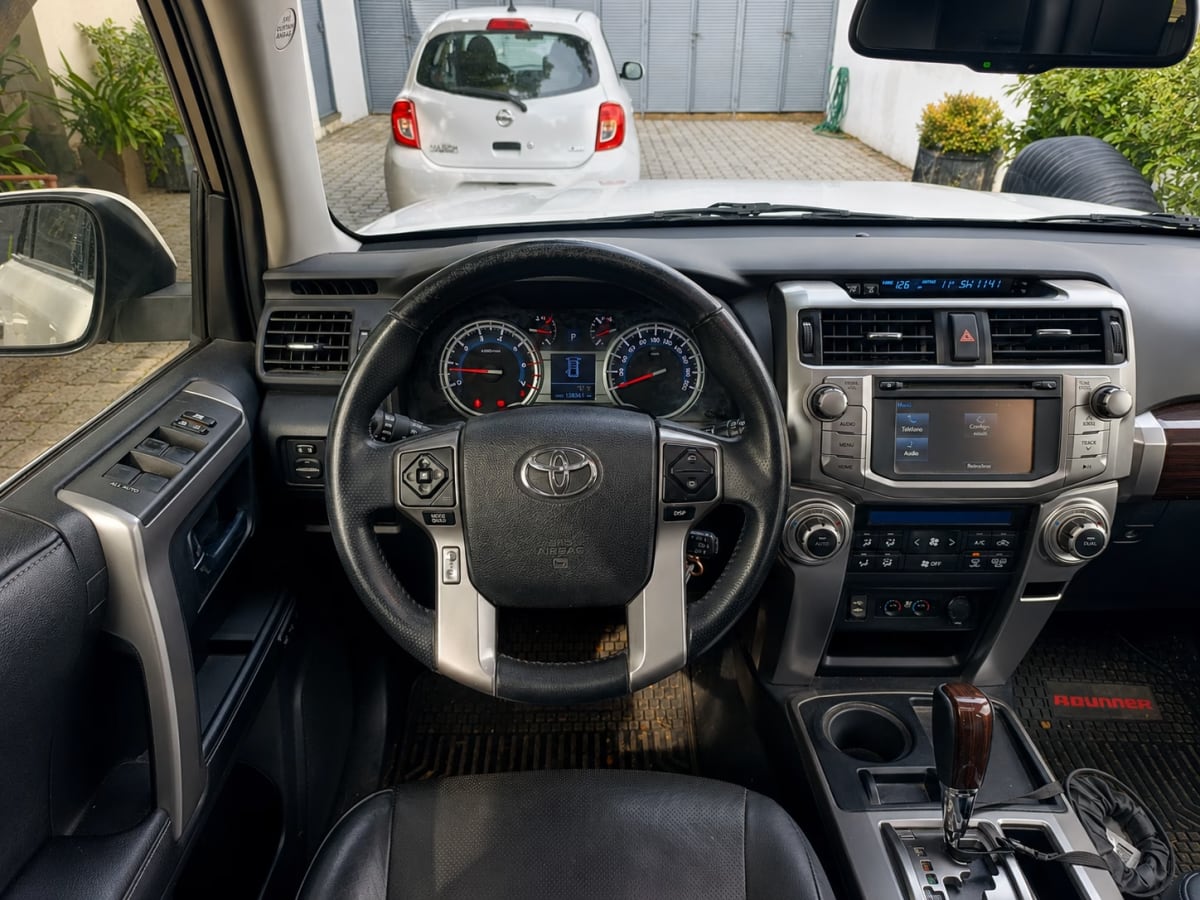 Toyota 4runner Limited año 2015