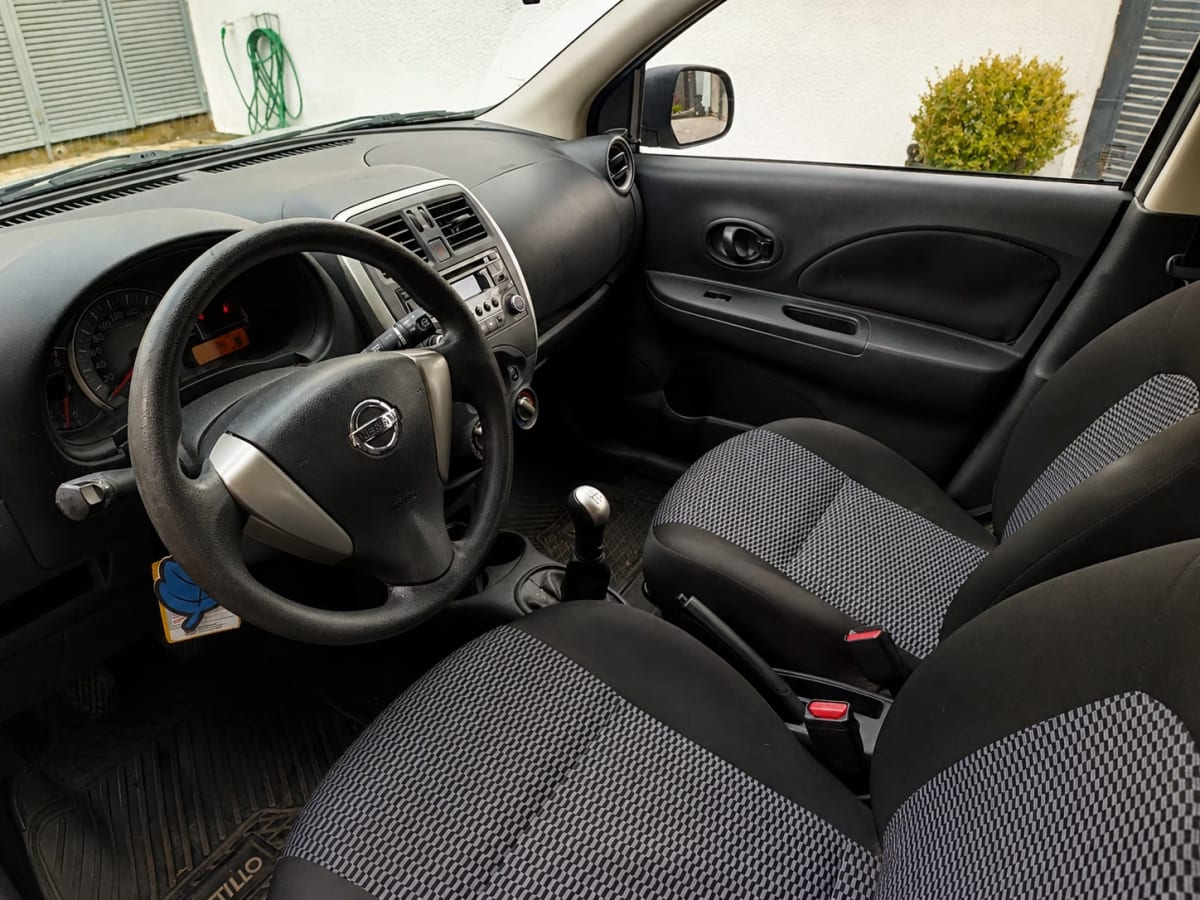 Nissan March Sport año 2017