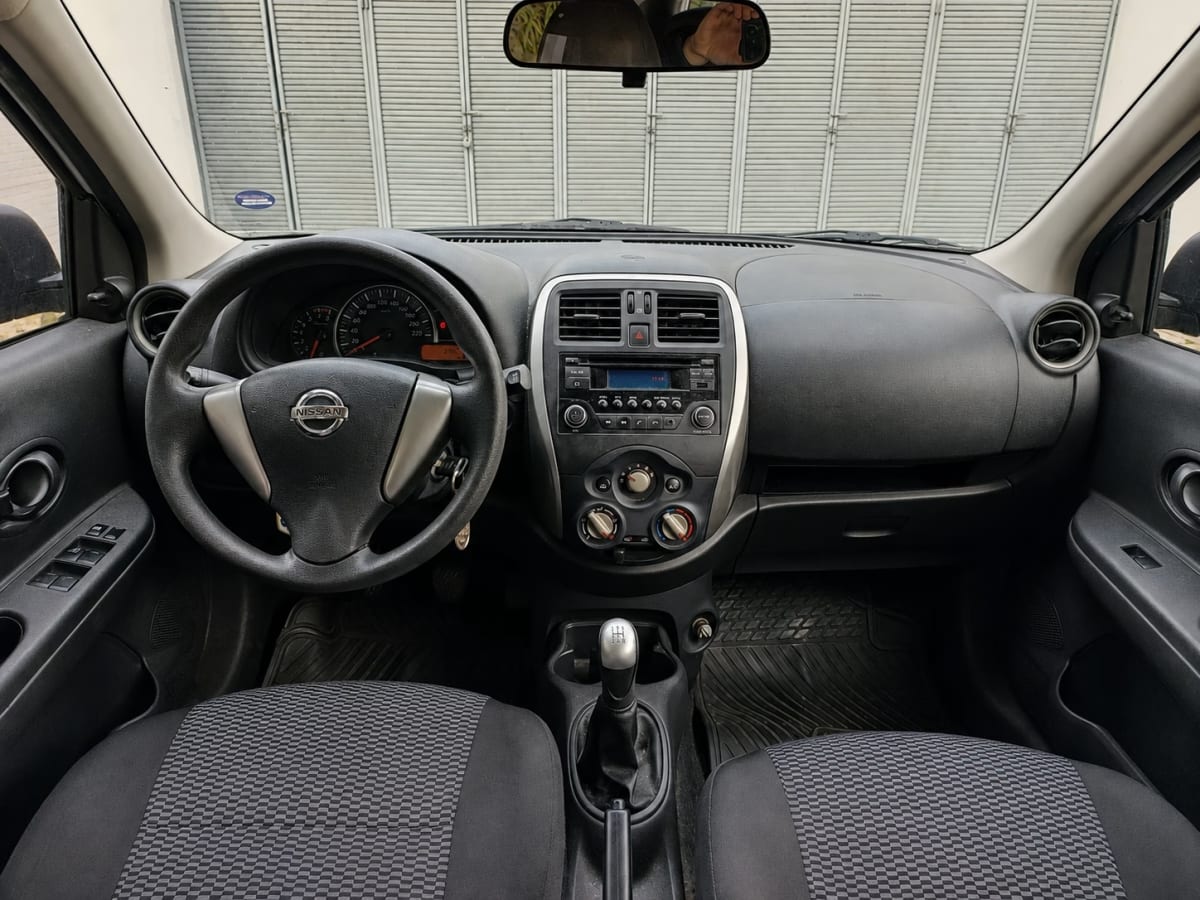 Nissan March Sport año 2017