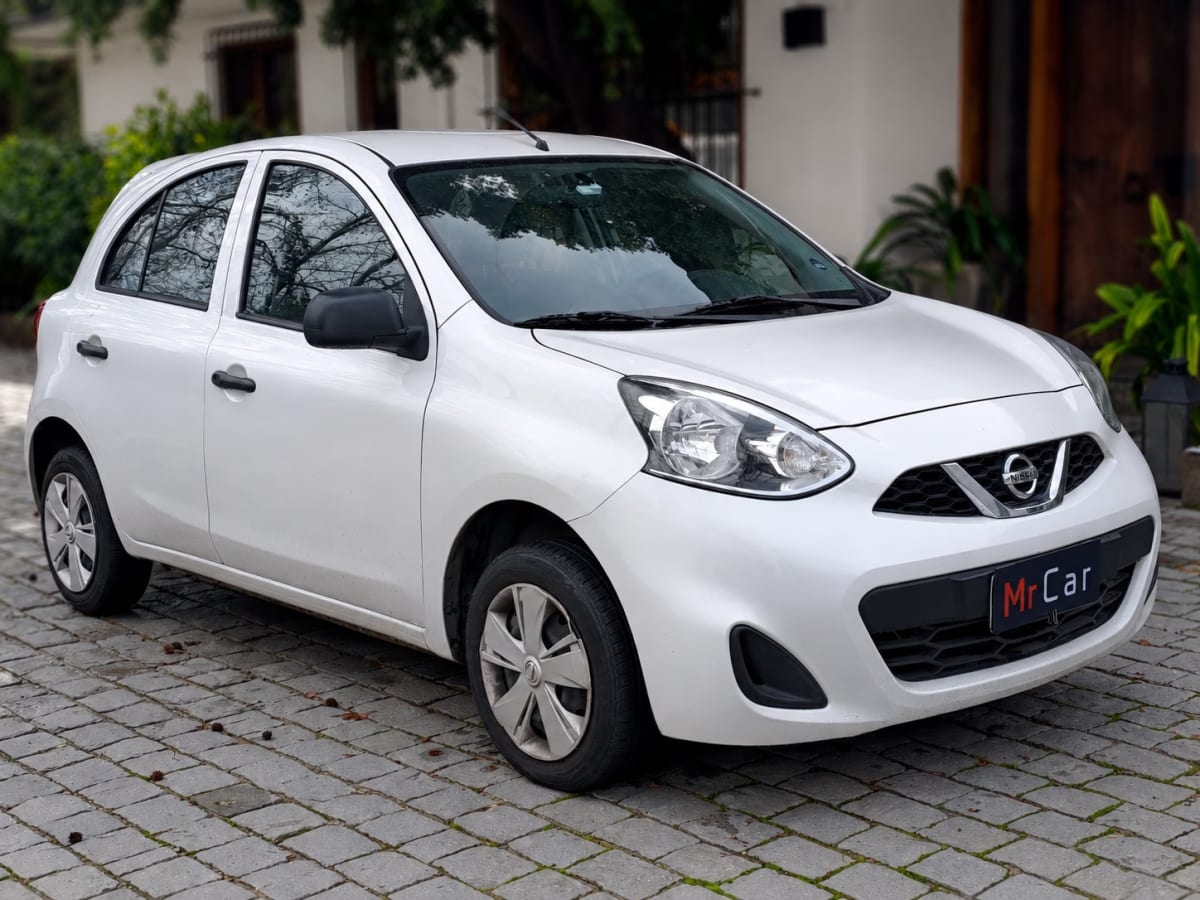 Nissan March Sport año 2017