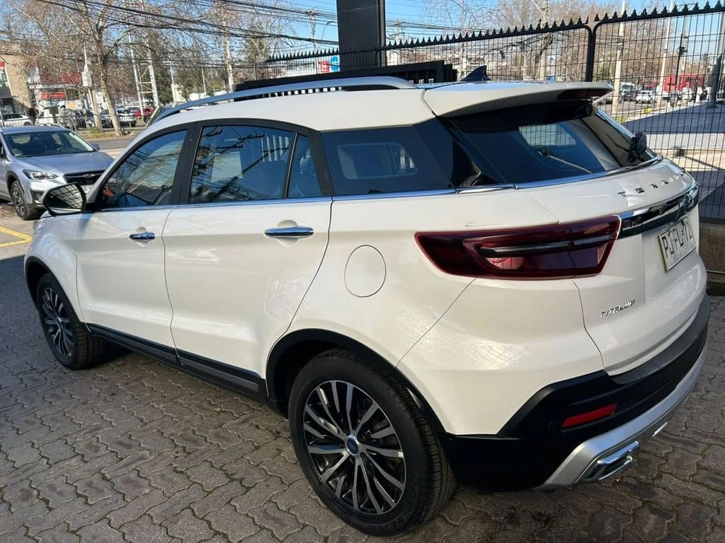 Ford Territory 1.5 Titanium 4x2 At 5p año 2021