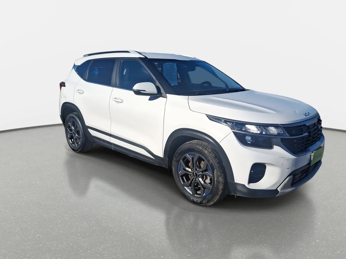 Kia Seltos 1.5 Ex 4x2 6mt 5p año 2024
