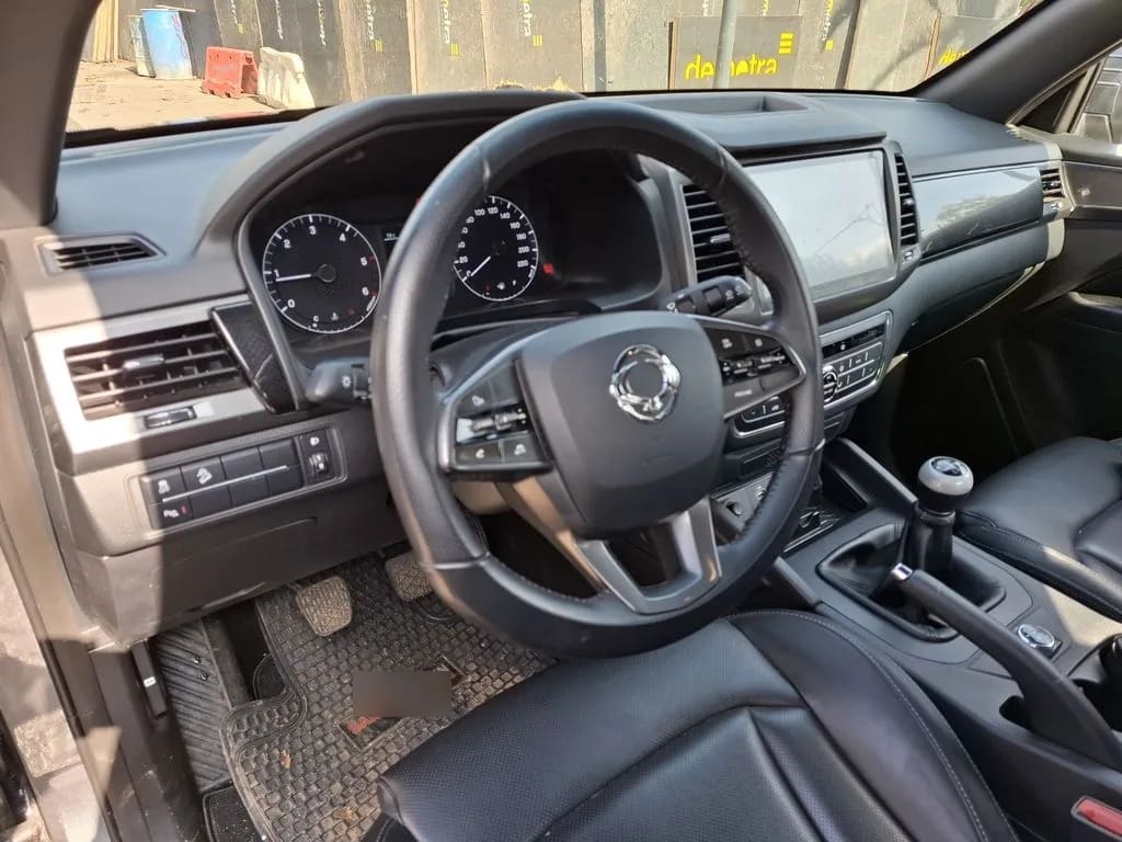 Ssangyong Musso Dcab 4x4 2.2 año 2024