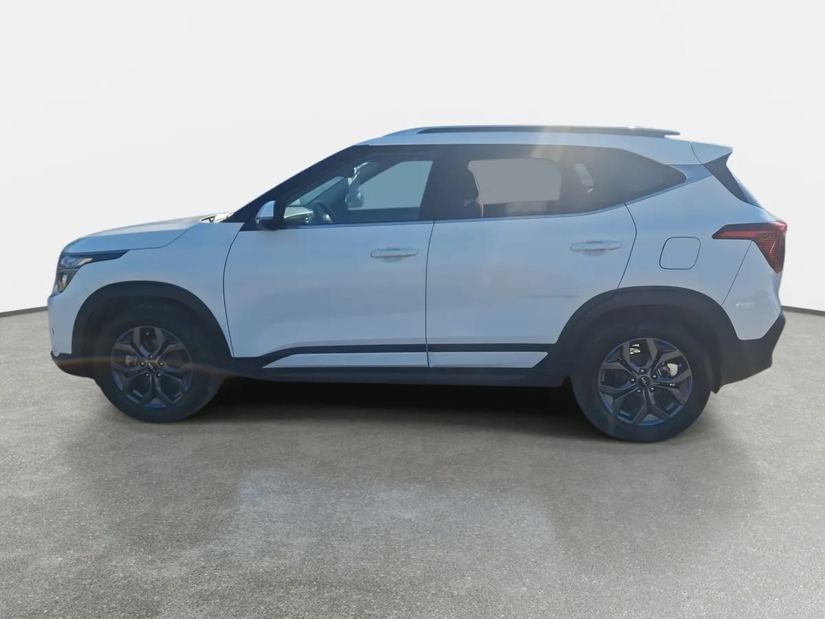 Kia Seltos 1.5 Ex 4x2 6mt 5p año 2024