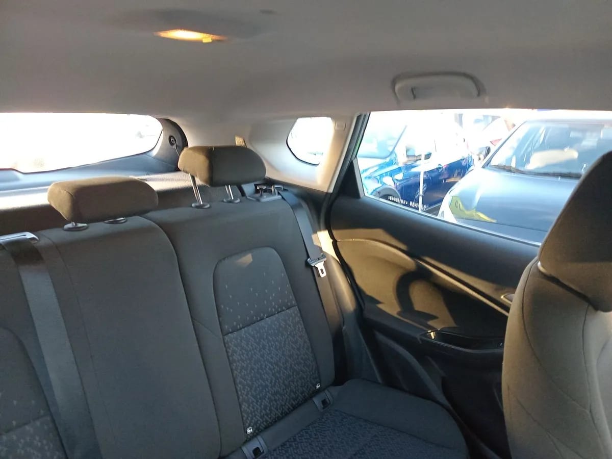 Chevrolet Tracker 1.2t Ls P4 4x2 Mt 5p año 2024