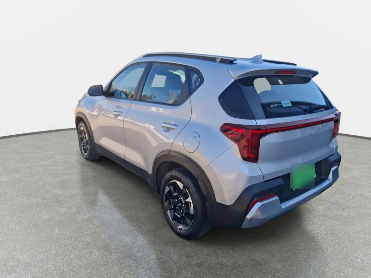Kia Sonet 1.5 Ex 4x2 Ivt Ri At 5p año 2025