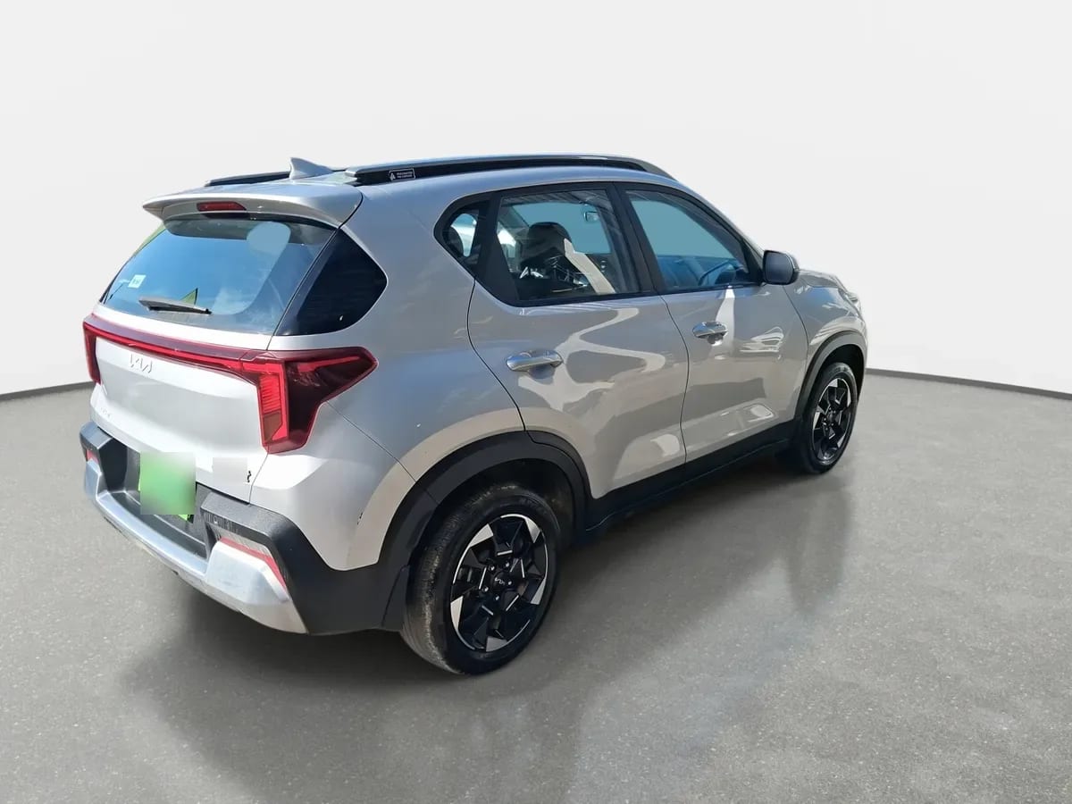 Kia Sonet 1.5 Ex 4x2 Ivt Ri At 5p año 2025