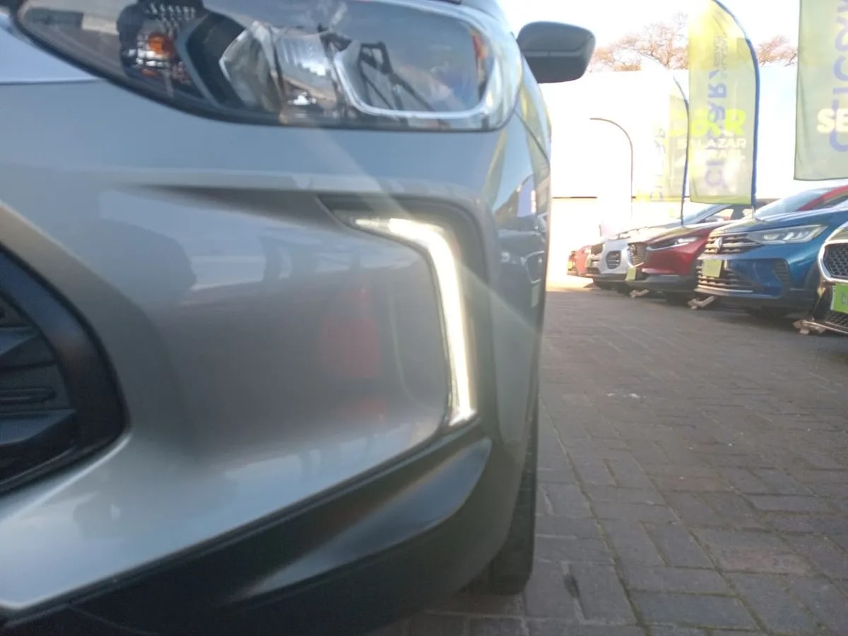 Chevrolet Tracker 1.2t Ls P4 4x2 Mt 5p año 2024