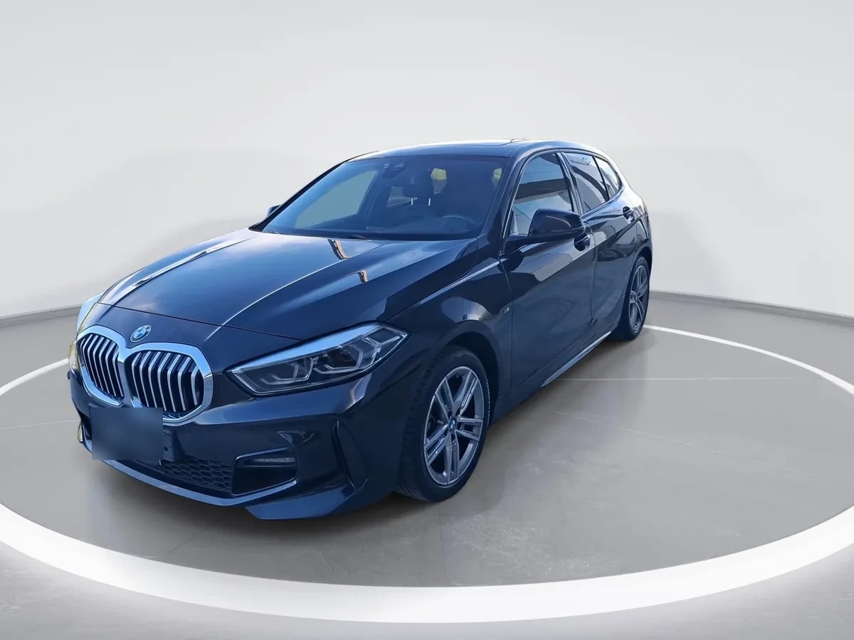 BMW 118i 1.5 M Sport Se 4x2 At 5p año 2024