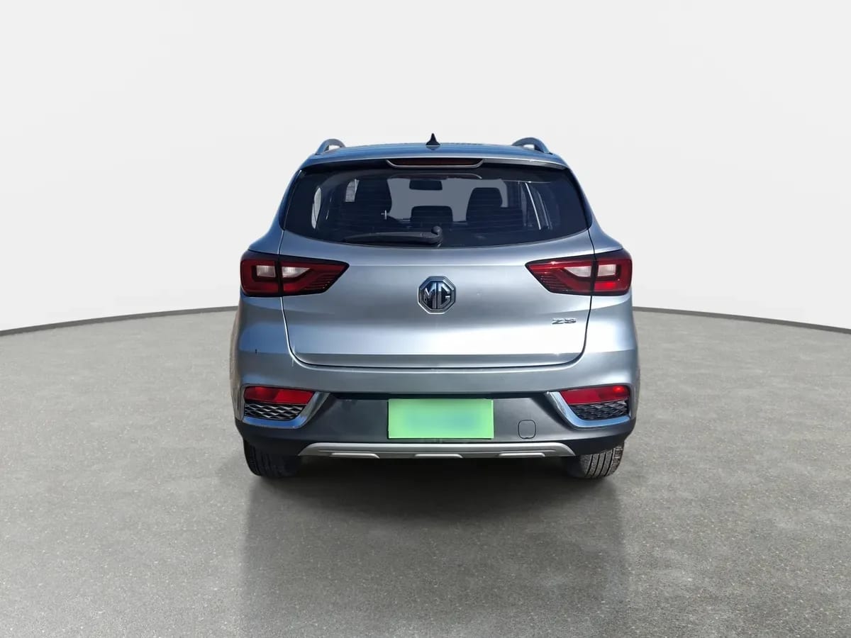 MG Mg Zs 1.5 Std 4x2 Mt 5p año 2022