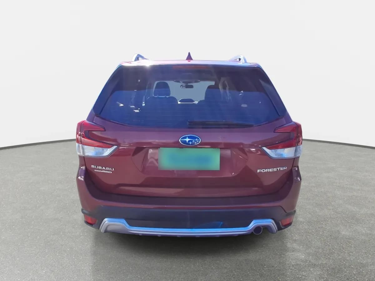 Subaru Forester 2.0i Limited Eyesight Awd At 5p año 2024