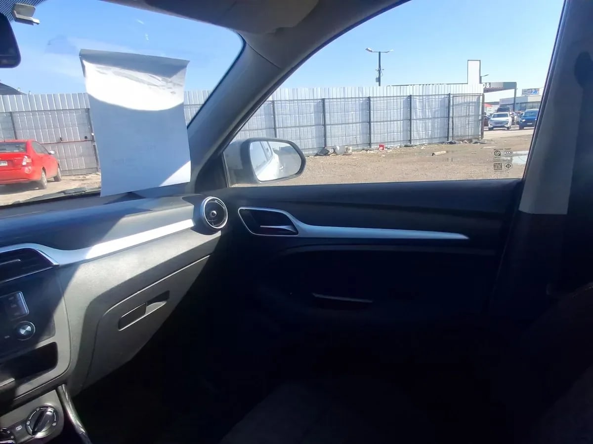 MG Mg Zs 1.5 Std 4x2 Mt 5p año 2022