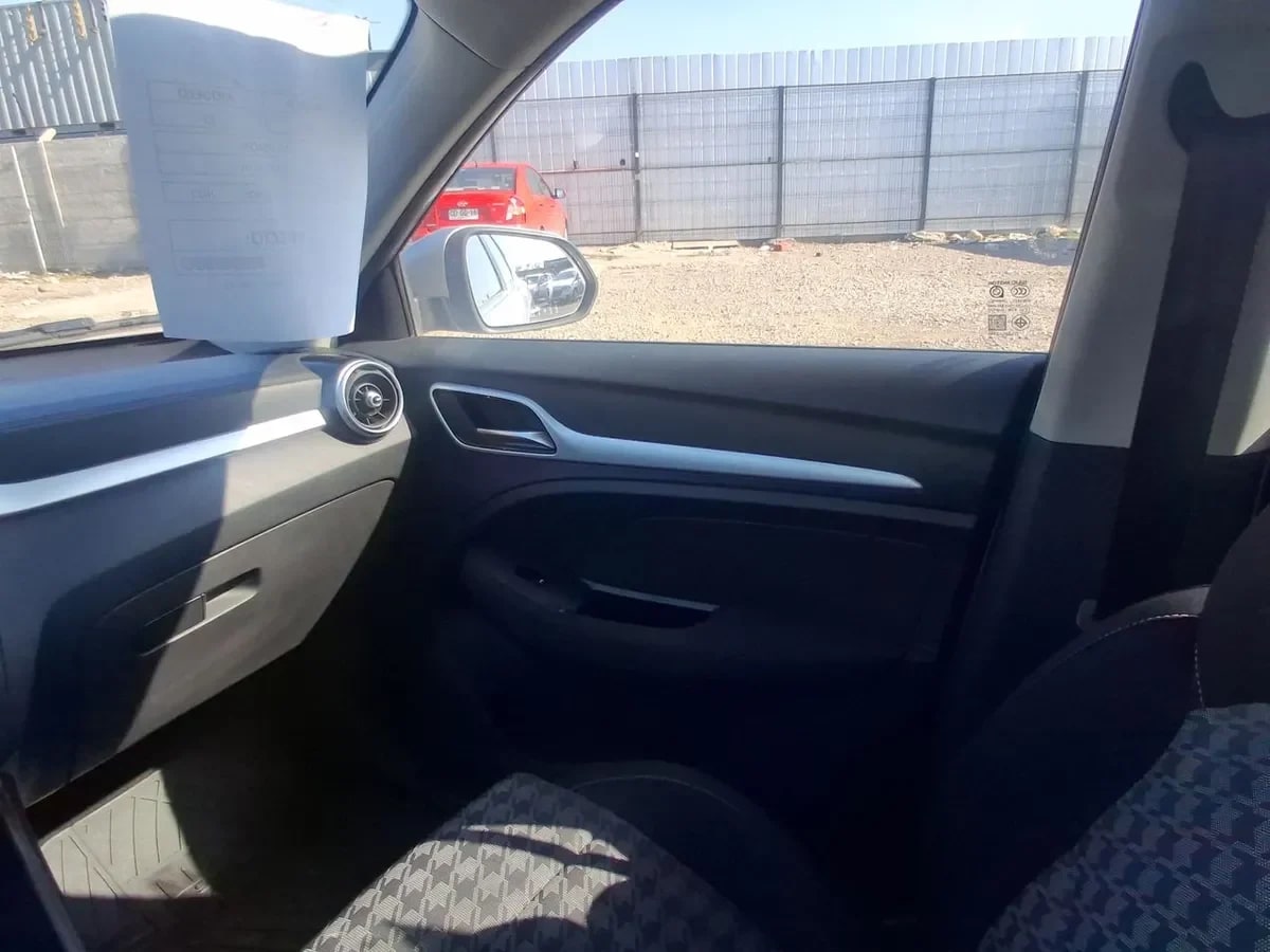 MG Mg Zs 1.5 Std 4x2 Mt 5p año 2023