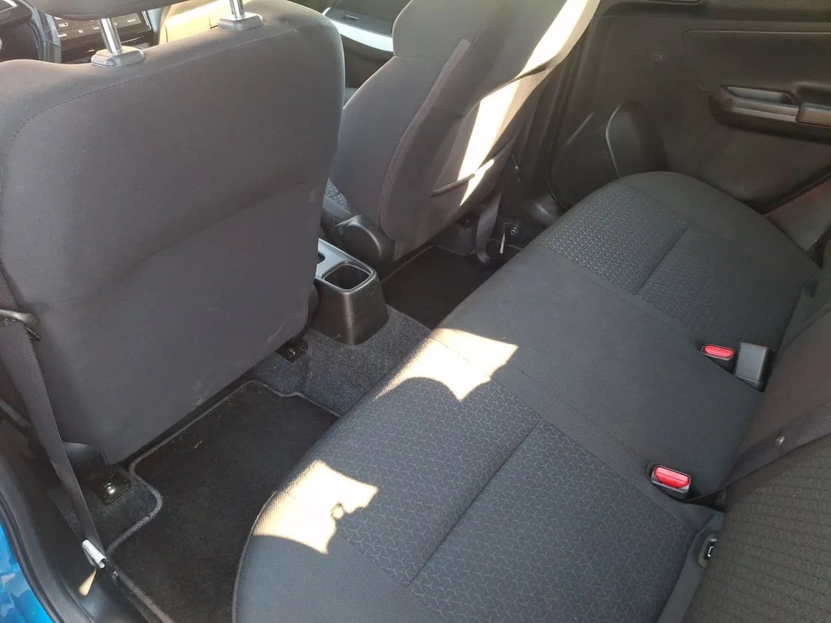 Suzuki Swift 1.2 Hybrid Plus 4x2 Hb Mt 5p año 2023