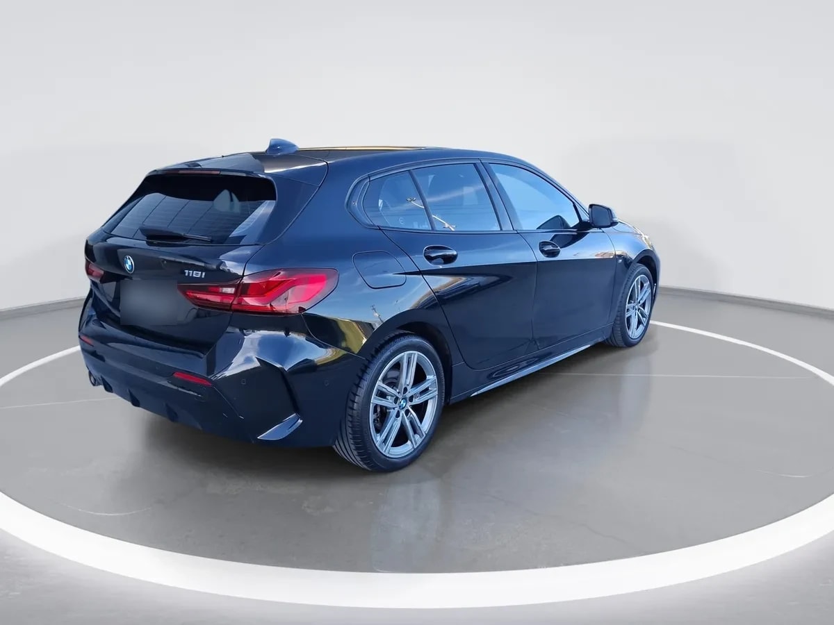 BMW 118i 1.5 M Sport Se 4x2 At 5p año 2024