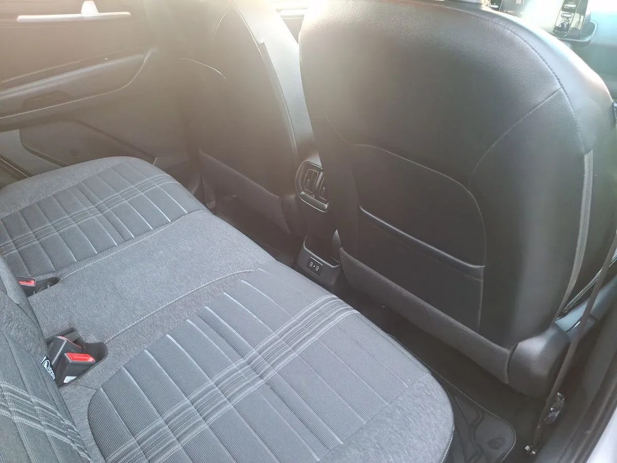 Kia Sonet 1.5 Ex 4x2 Ivt Ri At 5p año 2025