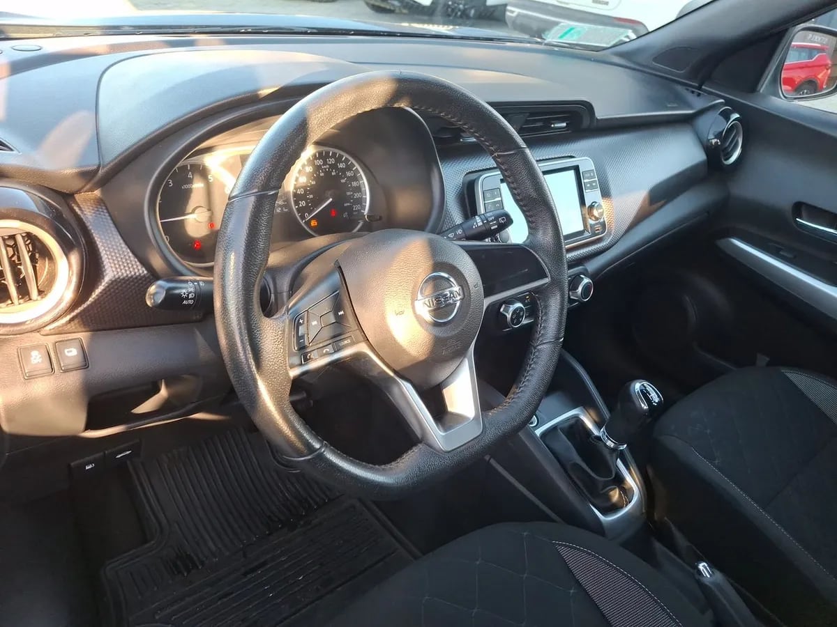 Nissan Kicks 1.6 Advance Mt 5p año 2021