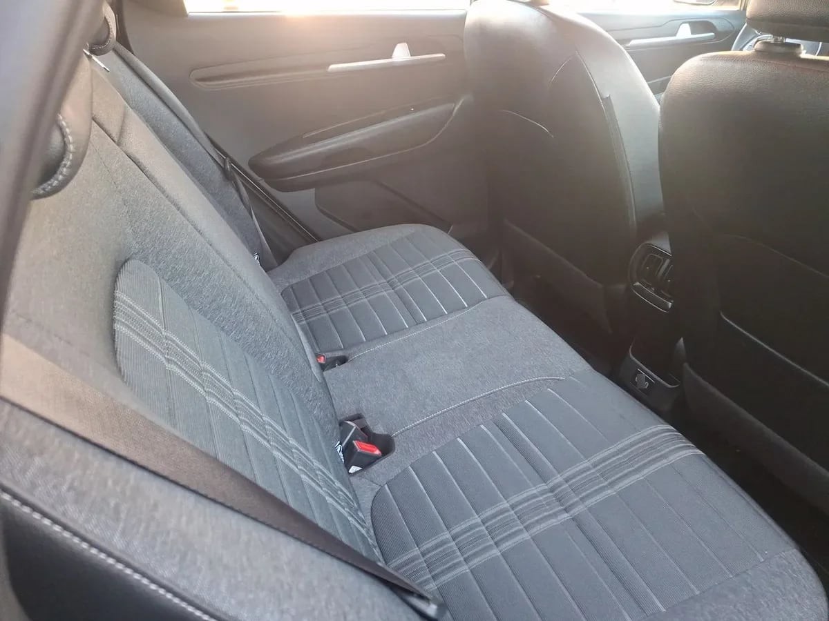 Kia Sonet 1.5 Ex 4x2 Ivt Ri At 5p año 2025