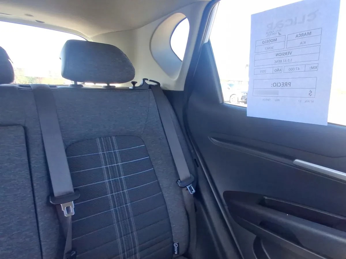Kia Sonet 1.5 Ex 4x2 Ivt Ri At 5p año 2025