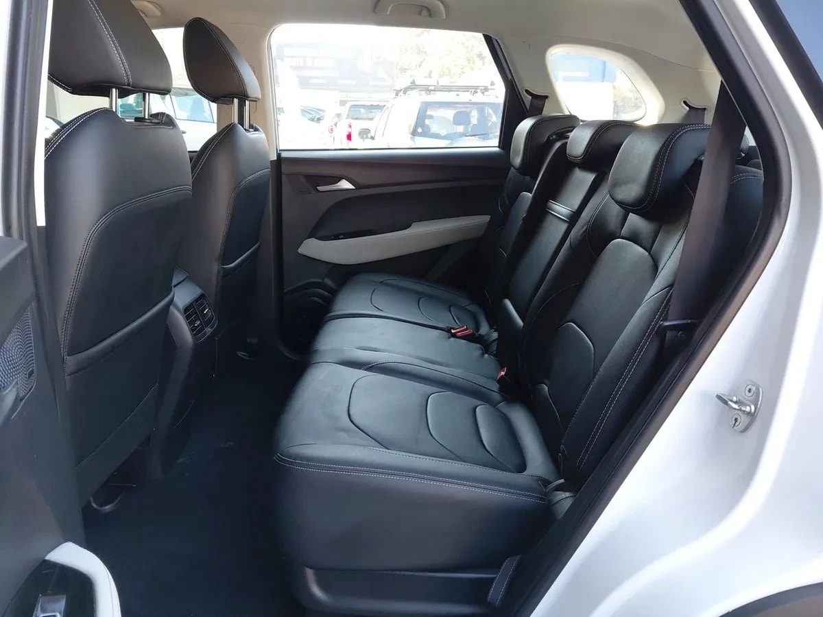 Chevrolet Captiva 1.5t Premier 4x2 Cvt At 5p año 2024