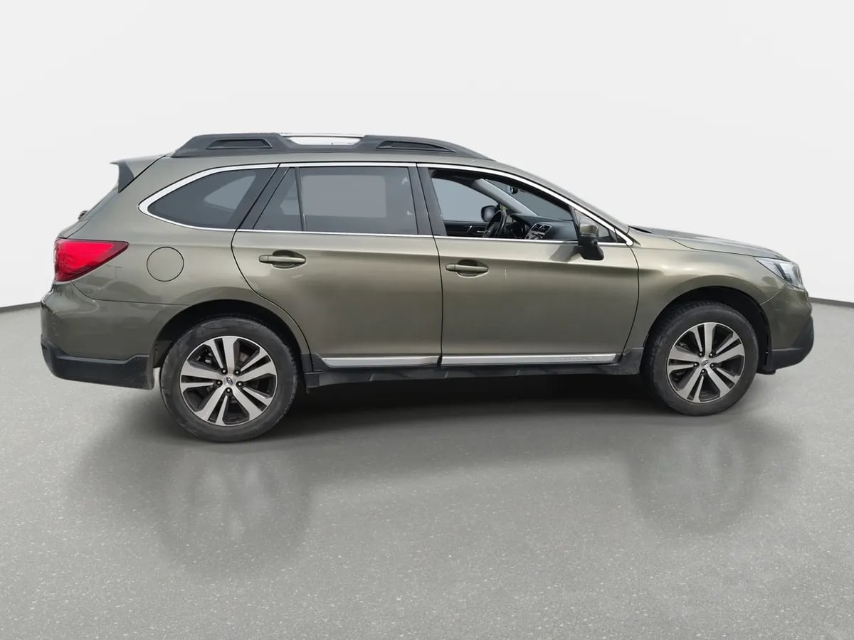 Subaru Outback 2.5i Limited Awd Eyesight Cvt At 5p año 2020