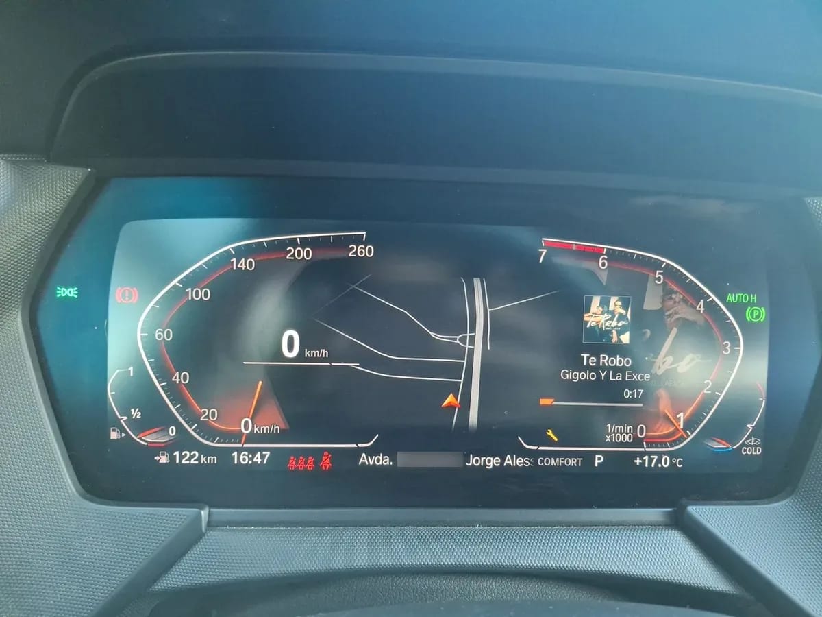 BMW 118i 1.5 M Sport Se 4x2 At 5p año 2024