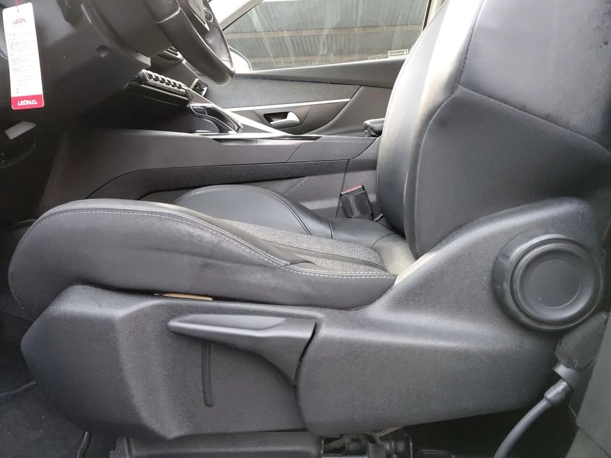 Peugeot 3008 1.6 Allure 4x2 Thp 165hp Eat6 5p año 2019