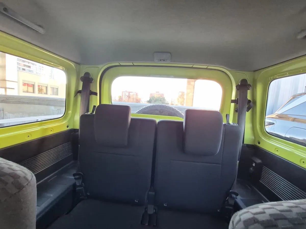 Suzuki Jimny 1.5 Glx 4x4 At 3p año 2022
