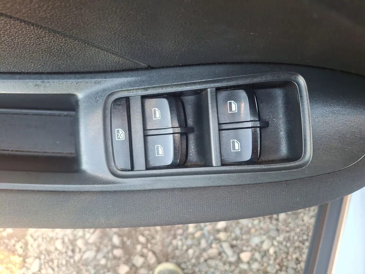 MG Mg Zs 1.5 Std 4x2 Mt 5p año 2022