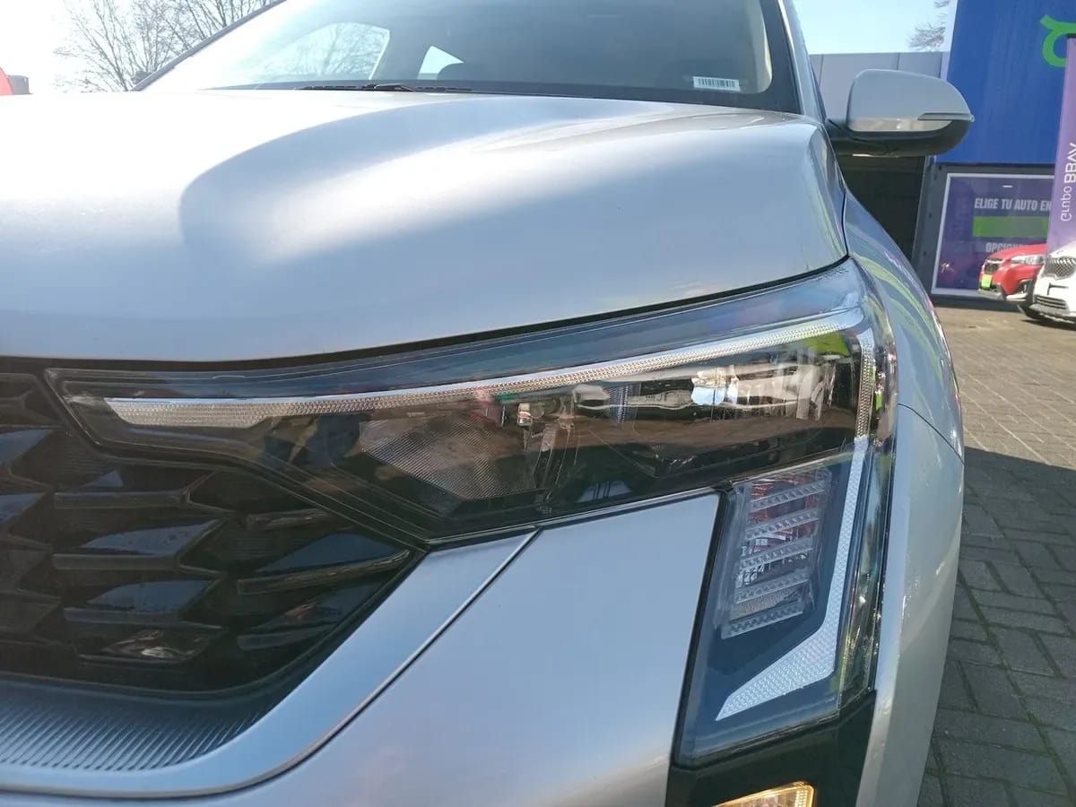 Kia Sonet 1.5 Ex 4x2 Ivt Ri At 5p año 2025